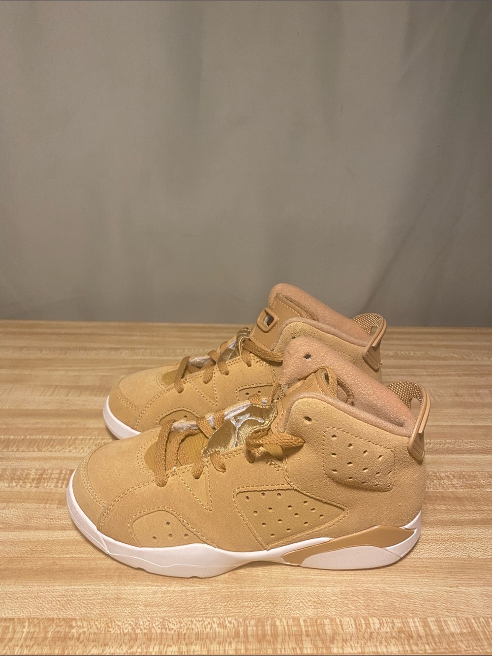 Nike Air Jordan 6 Retro PS Wheat ‘Golden Harvest’ Pack Boys 13.5C